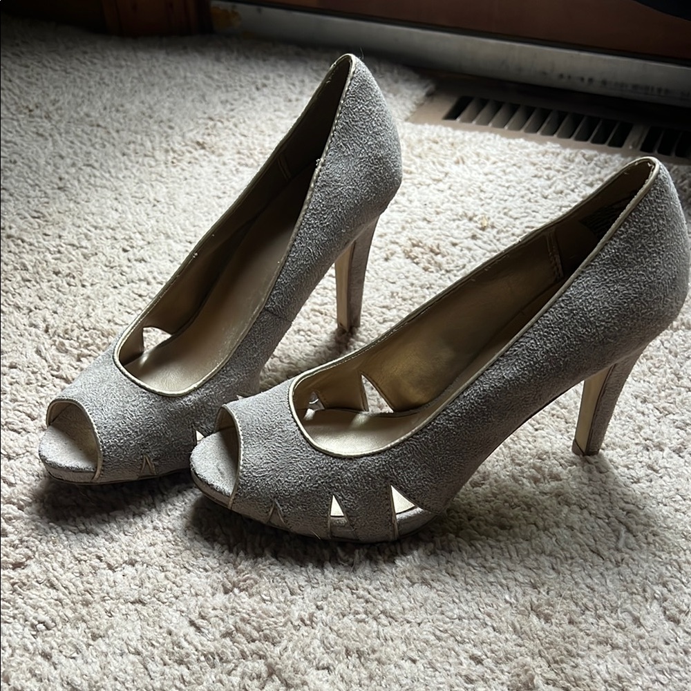 Fioni Elegant Tan Peep-Toe Heels